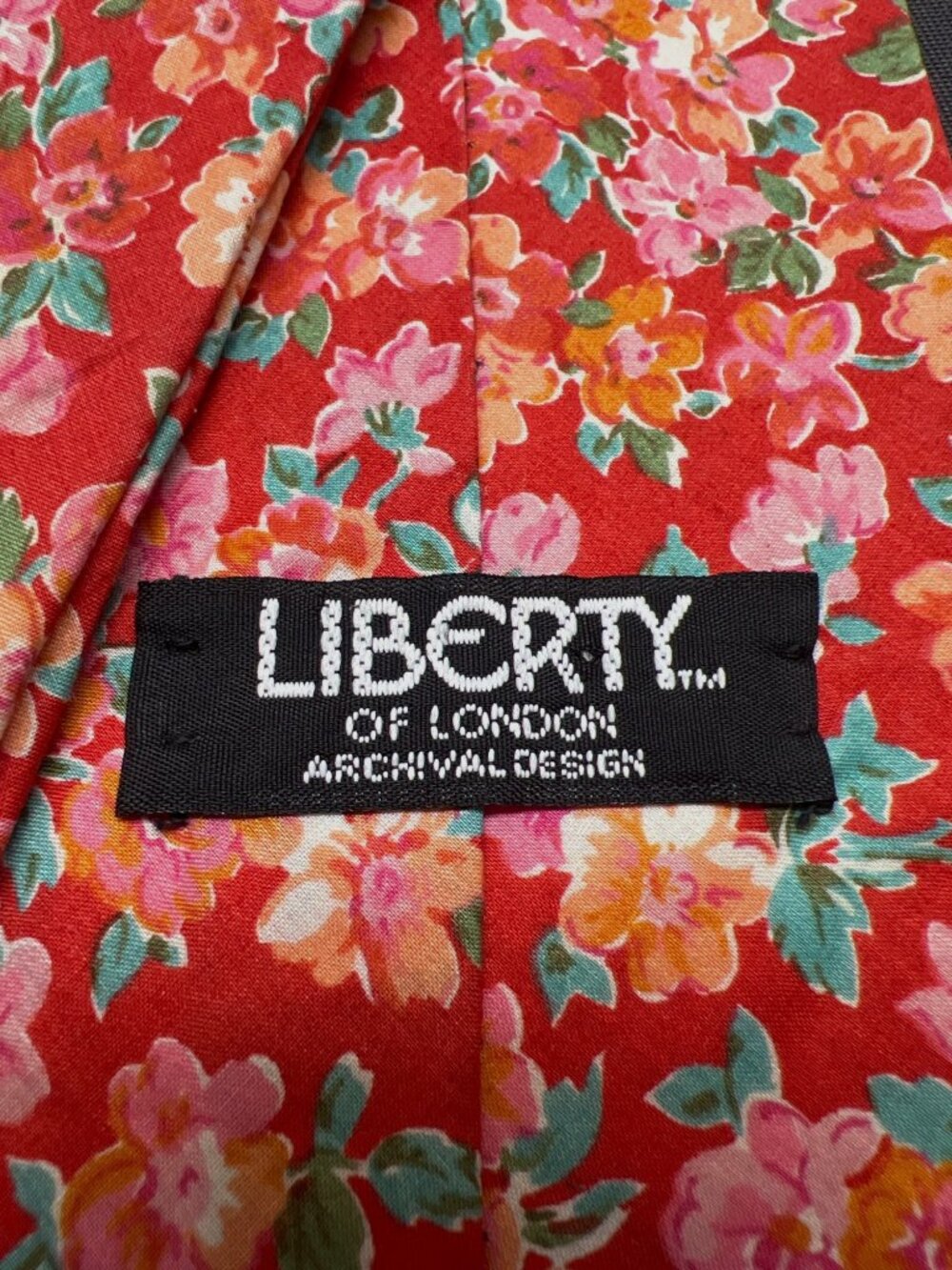 Liberty Of London Floral Print Silk Necktie Red Pink Green - Picture 5 of 5